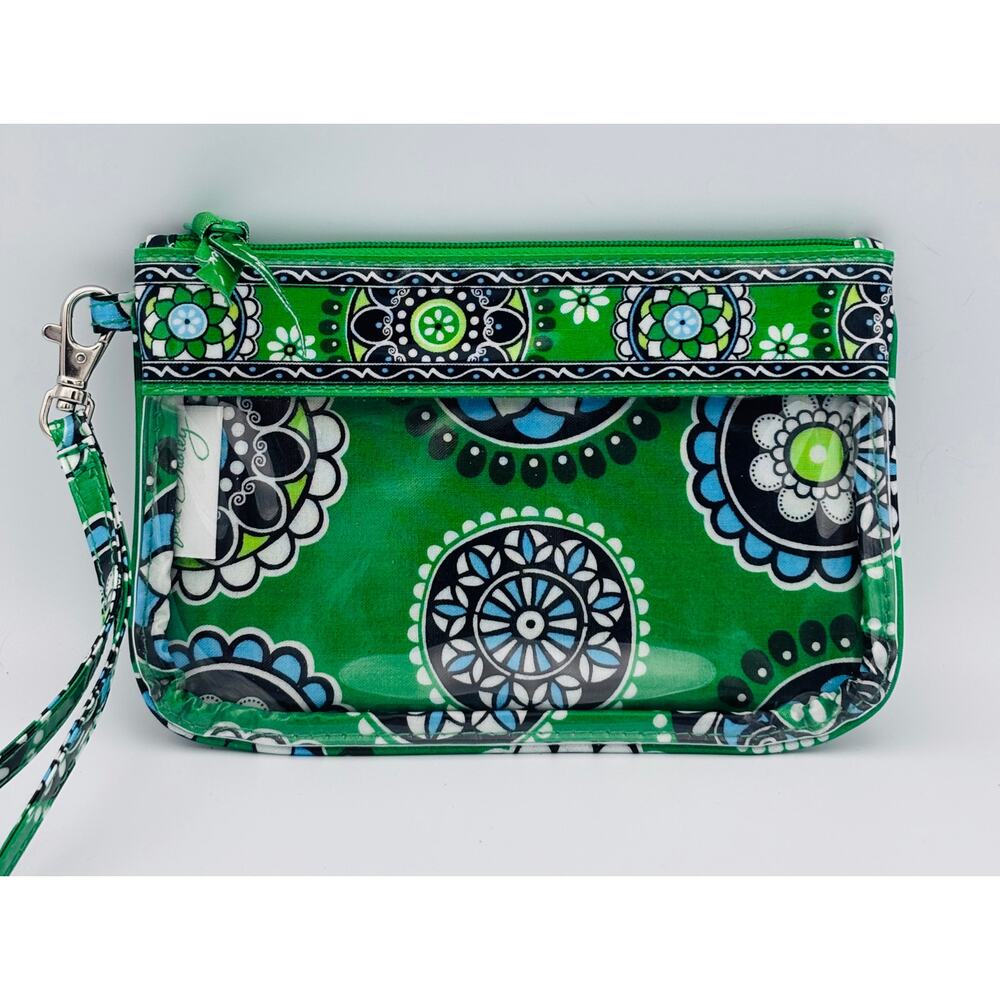 Vera Bradley Cupcakes Green Vinyl Wristlet Zip Pouch Cosmetic Travel‎ Bag